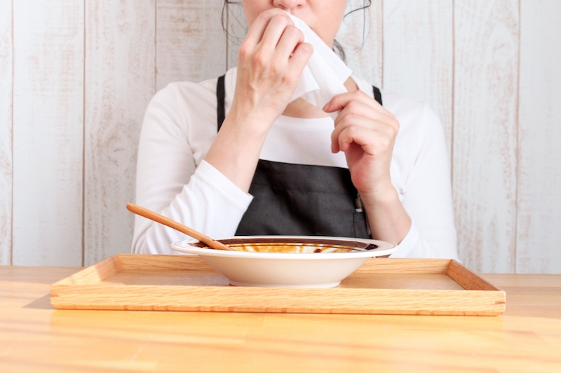 まずは10日間、腹八分目の食生活を（Ph／photoAC）