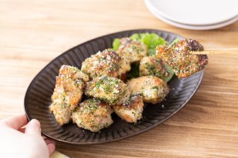 鶏むね肉なのに柔らか！クセになる「のり塩チーズチキン」【もあいかすみ ラクウマレシピ】