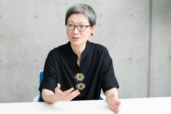 薄井シンシアさんが考える家族観　金を無心する弟とは全財産を渡して縁を切った「家族でもプラス…