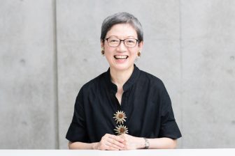 薄井シンシアさんの社交術　外交官夫人時代のホームパーティーは「仕事だからサプライズはしない」