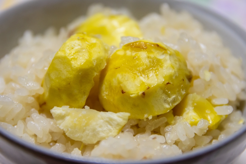 旬の味を楽しむ栗ご飯はんのレシピ（Ph／photoAC）