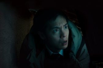 窪田正孝、鬼気迫るリアクションで恐怖へ誘う！齊藤工監督の主演作で体現した「平凡な男」にグイ…