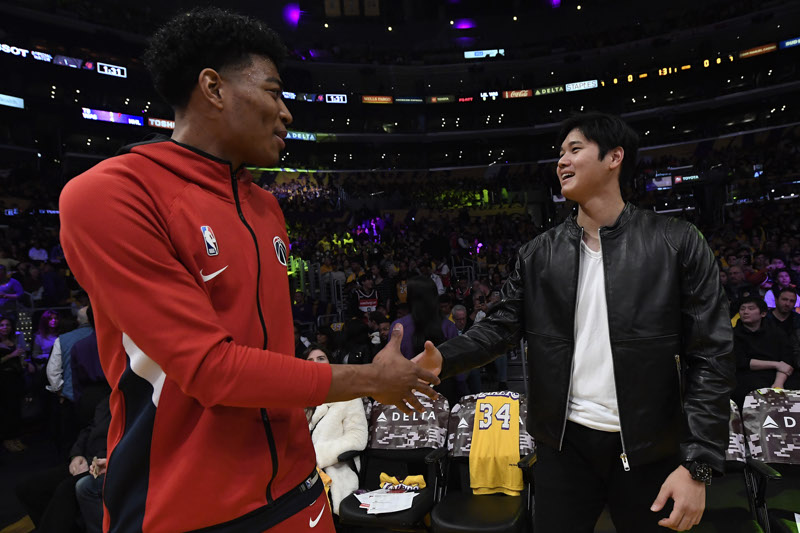 豪華なツーショットが話題に（2019年11月29日、Ph/GettyImages）