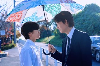 綾野剛、新人を導く先輩俳優としての器の大きさ　映画『カラオケ行こ！』で見せた抑制の効いた演技