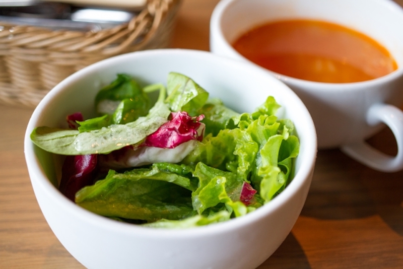 食物繊維が豊富なものから食べ始めると◎