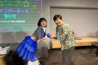 66歳オバ記者がアイドルに「愛され力」を学ぶ　「“ラスボスおばさん”からクレームきたらどう対応…