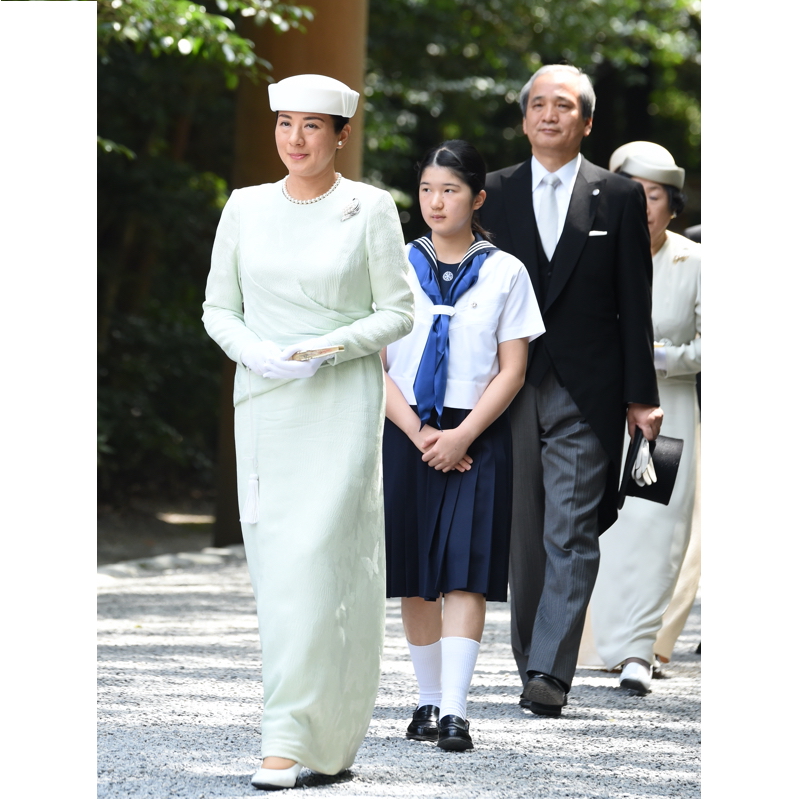 外宮と内宮を参拝された（2014年7月29日、Ph／JMPA）