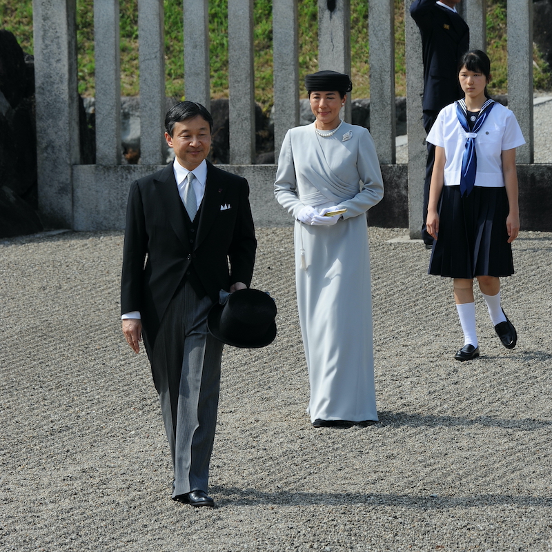 天皇陛下、雅子さま、愛子さまの順でゆっくりと進まれた（2016年7月21日、Ph／JMPA）