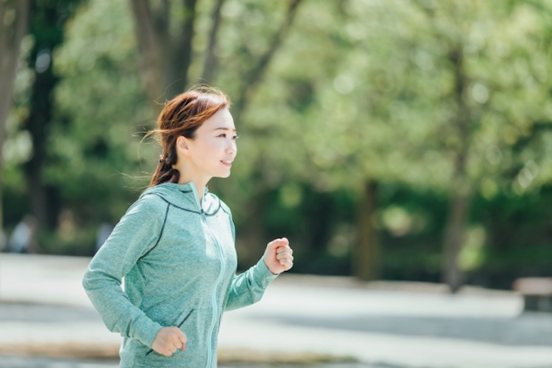 目の不調には早起きや運動が有効