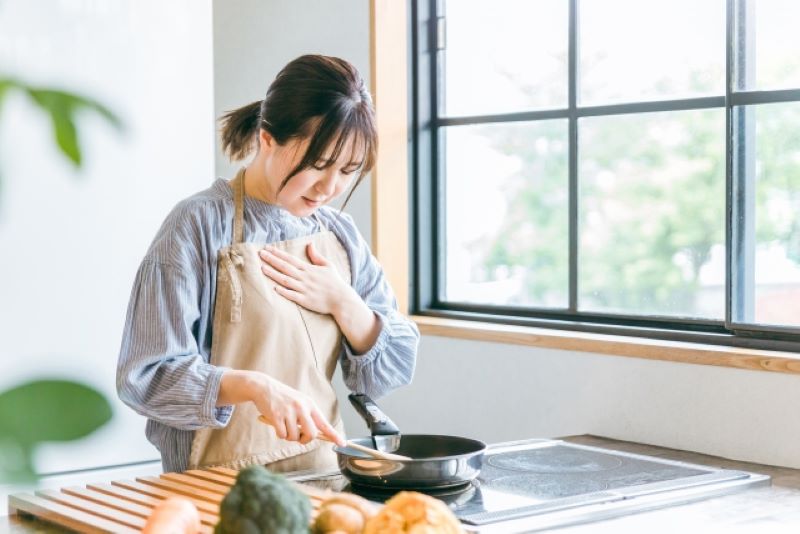 心臓に繰り返し痛みがあったら要注意（Ph／photoAC）