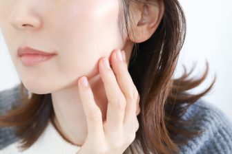 「肌の5月病」とは？　春に起こりがちな肌トラブルの原因と対策を解説