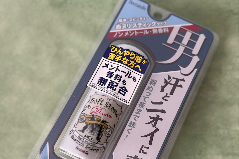 制汗剤にありがちなメントール入りではなく、ノンメントール。ひんやり感がなく、しかも無香料