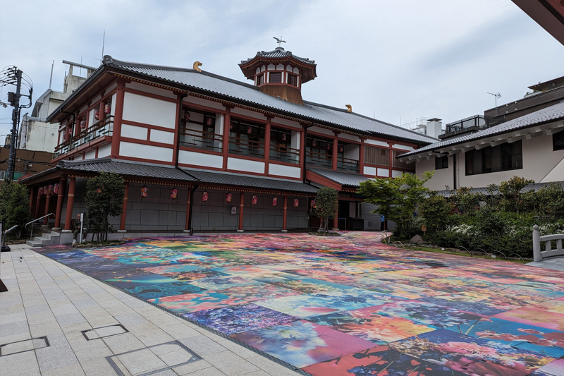 飛鳥乃湯泉のアートは本館の全館営業再開とともに終了。見るなら今がラストチャンス