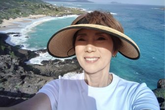 秋野暢子さん、がん闘病を経て「人生に限りあることは身に染みた。やりたいことはすぐ行動」1人で…