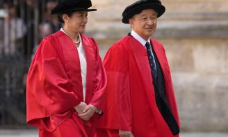 天皇即位礼ご成婚パレード 古代史考古学 一般参賀チャールズ雅子ダイアナ妃 超希少 天皇皇后両陛下が“思い出の地”オックスフォード大学ご訪問 著書で記