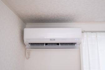 35分以内の外出ならエアコンはつけっぱなしに！3大家電を徹底的に意識する「夏の節電テク」を節約…