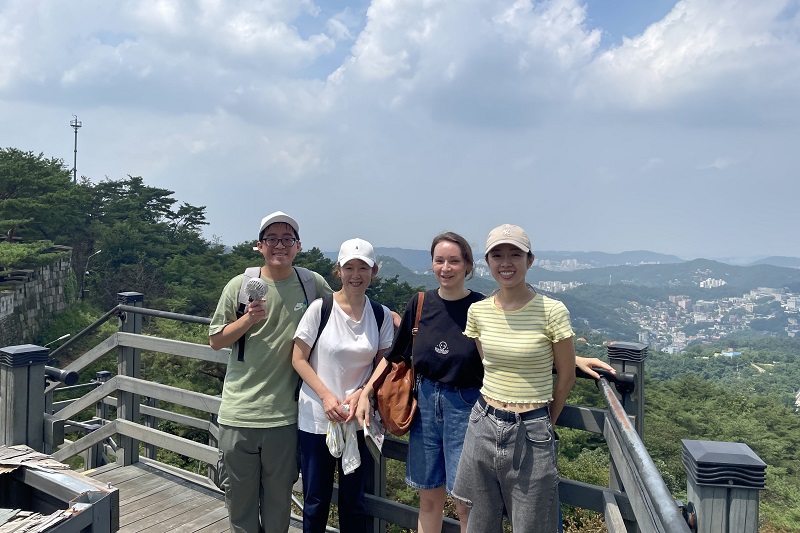 ソウルには気軽に行ける登山コースがたくさんある