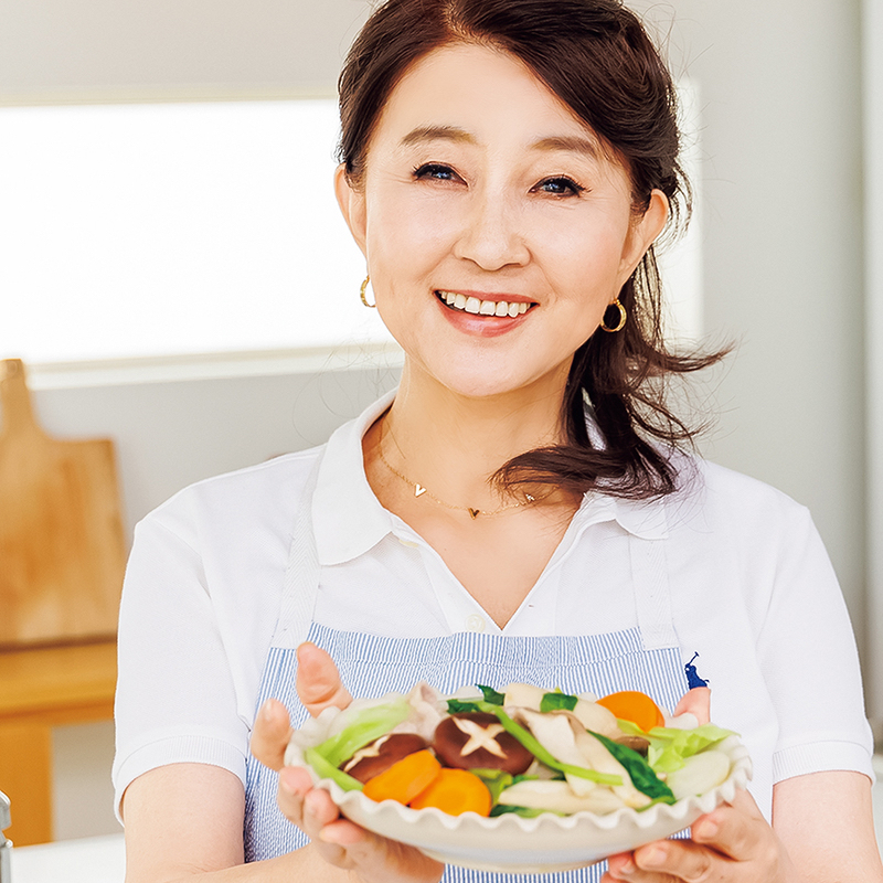 秋吉さんが朝食に食べている「いろいろ野菜の蒸しもの」を再現