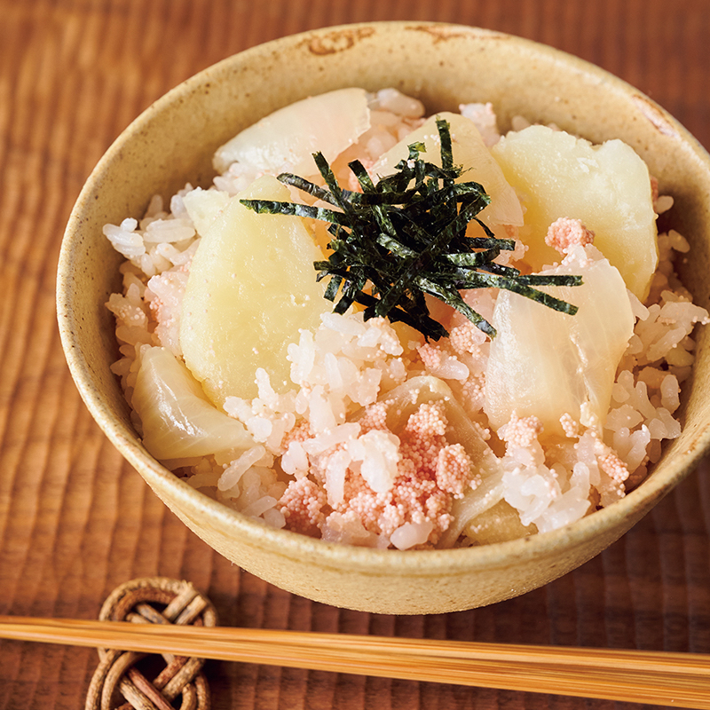 「じゃがいもと玉ねぎのたらこご飯」