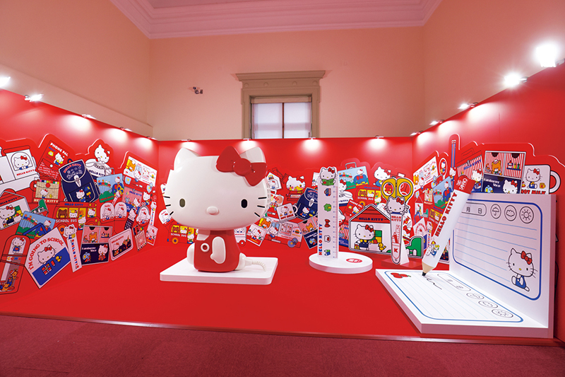 Hello Kitty展-わたしが変わるとキティも変わる-