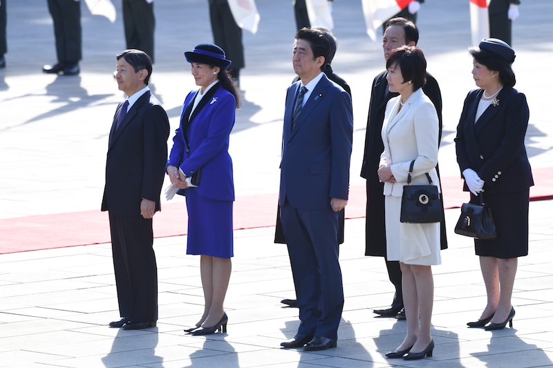 2016年11月、シンガポール大統領の来日に際して行われた、歓迎式典にご出席の雅子さまと天皇陛下