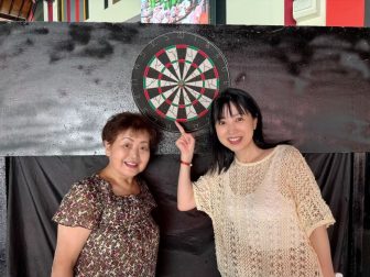 アイドルとして人気を博し、天然キャラとしても愛されるタレント・西村知美。「母は“理想の母”で…