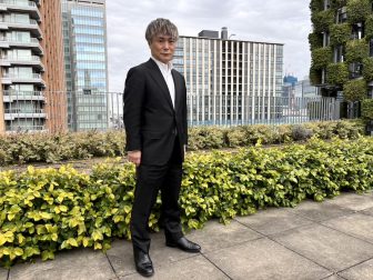 《闇営業から6年》カラテカ入江「今を知ってもらいたいんです」友達5000人の人気芸人が「どん底で…