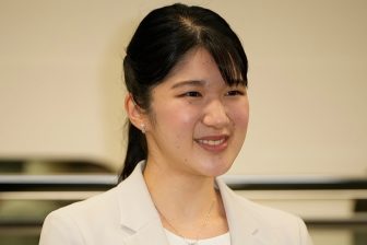 愛子さま、能登訪問で被災地の人々と笑顔の交流 「愛子さま、かわいい」と話す女の子に目尻を下…