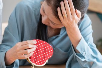 《定年退職か早期退職か“究極の選択”を考える》早期退職なら退職金が増額するが「年金繰上げ」で…