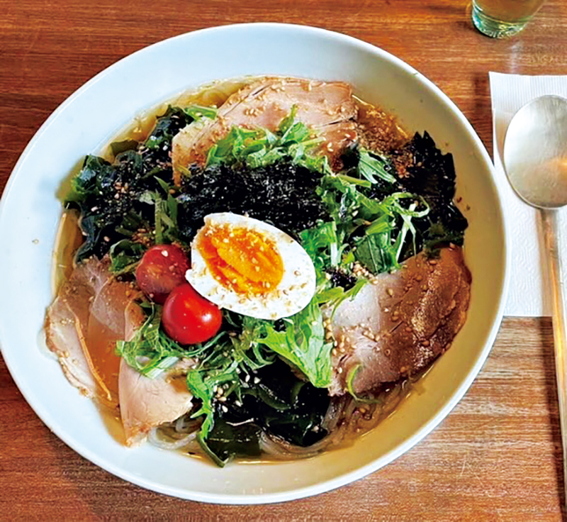 韓国冷麺／1400円