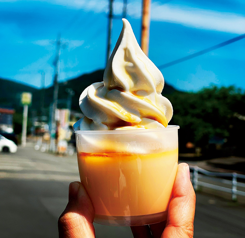 店頭ではソフトクリーム乗せ（577円）が人気