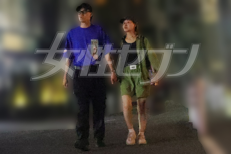夫・豊さんと村上佳菜子（2025年6月）
