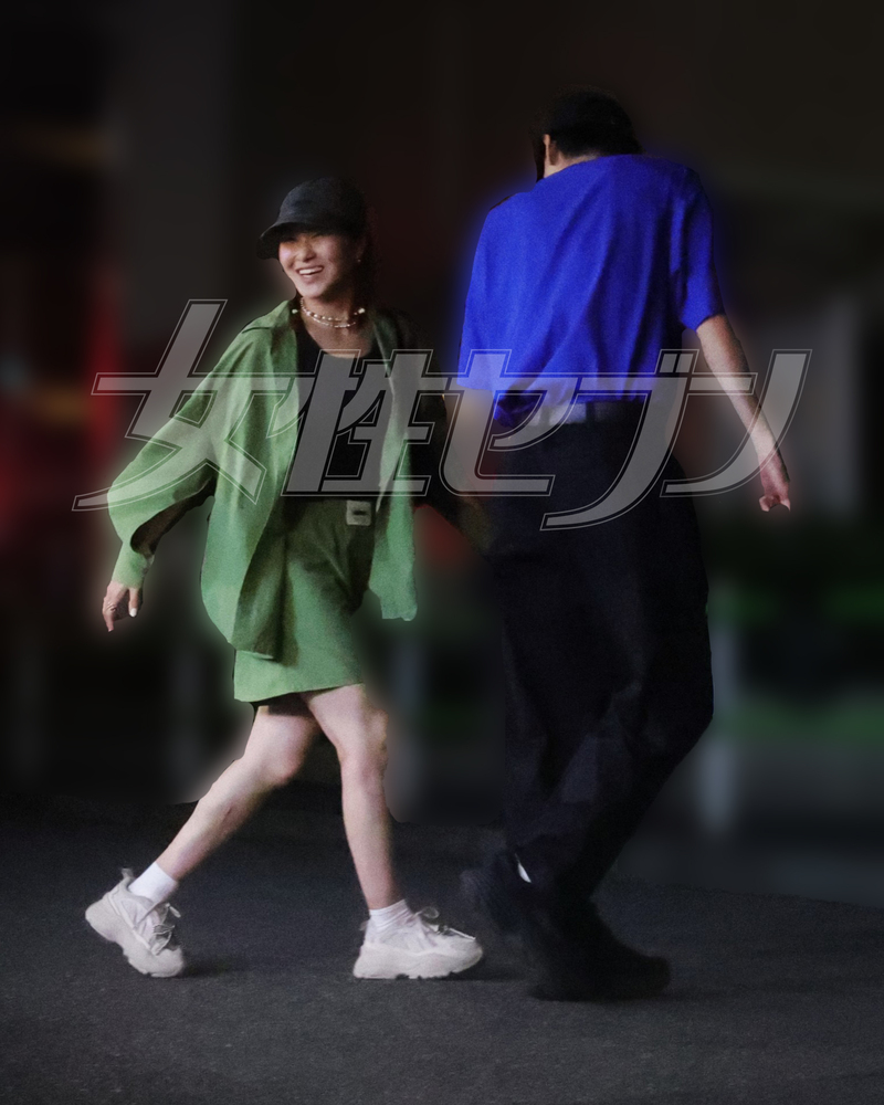 笑顔の村上佳菜子（2025年6月）