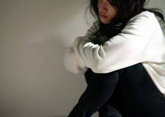 《ドラマ『夫よ、死んでくれないか』で注目》妻から夫への激しい憎悪や秘めたる狂気が爆発…背景に…