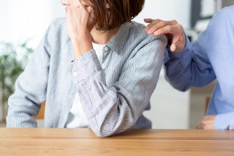 『夫よ、死んでくれないか』…共感する妻たちの体験談「家の内外で無神経な放言を繰り返す夫」「実…