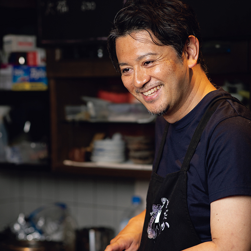 笑顔の男性