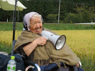 《本格デビューは71才、92才まで駆け抜けた》常盤貴子、寺島しのぶらが慕った「国内最高齢・女性…