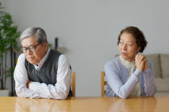 妻を悩ませる「定年夫が家にいる」問題、どう解決すればいいのか？　脳科学者が解説「男性の脳は“…