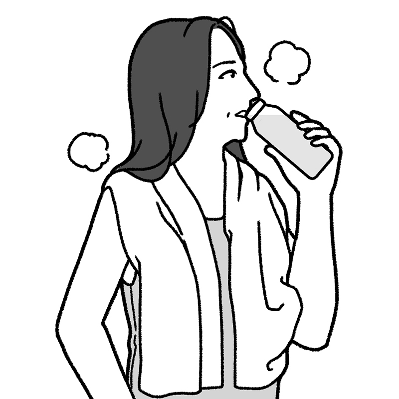 入浴後に水を飲む女性のイラスト