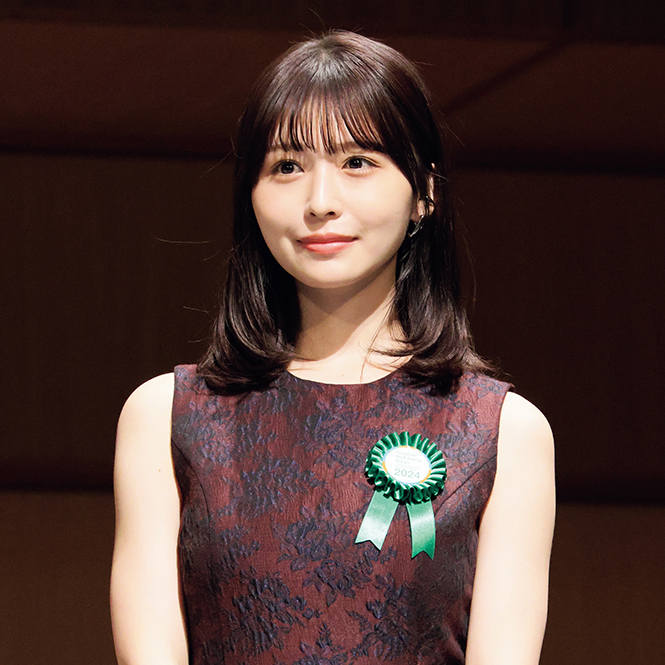 長濱ねる
