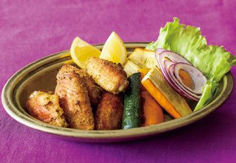 《人気料理家のお弁当にも使える作りおきレシピ3つ》「タイ風辛味チキン」「タコライス」などスパ…