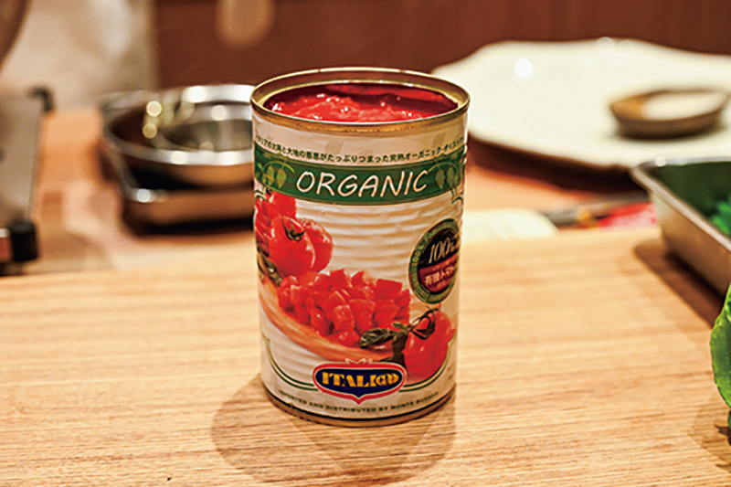 カットタイプのトマト缶