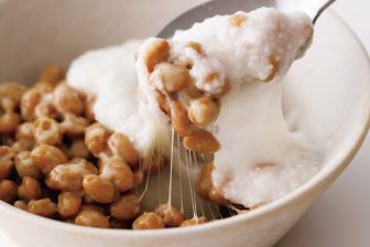 《健康効果UP》腸活につながる「納豆」を毎日飽きずに食べられる“ちょい足し食材”26