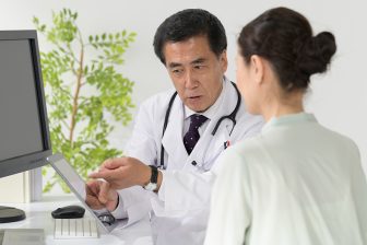 《信頼できる“かかりつけ医”の見つけ方》総合病院よりも個人病院、ネットの声よりリアルな口コミ…「私のかかりつけ医になっていただけますか？」と合意をとるのも重要