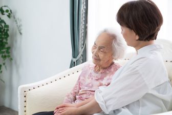 《認知症になったときのための“家族会議”》「介護サービス」の利用は必ず“本人の納得”を得てから…