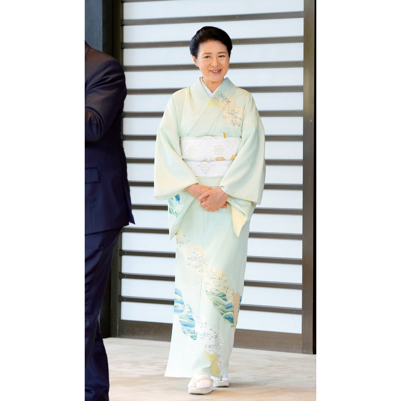 着物姿の皇后雅子さま