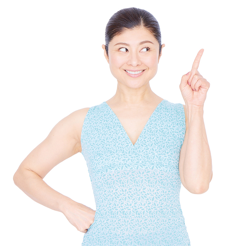 背筋を伸ばしてキリッとした姿勢で行えば効果アップ