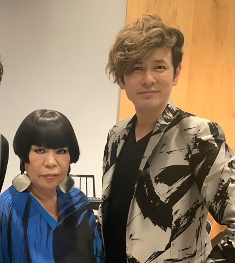 川島のインスタには、たびたびコシノが登場（インスタグラムより）