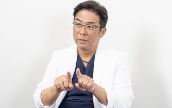 《抜け毛の秋がやってきた》劇的進化！　女性も気になる“薄毛”の最新治療が急げは急ぐだけよい理由