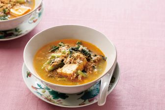《血圧を下げ動脈硬化を防ぐために》香味野菜やハーブ、スパイスで工夫!減塩スープレシピ6つ